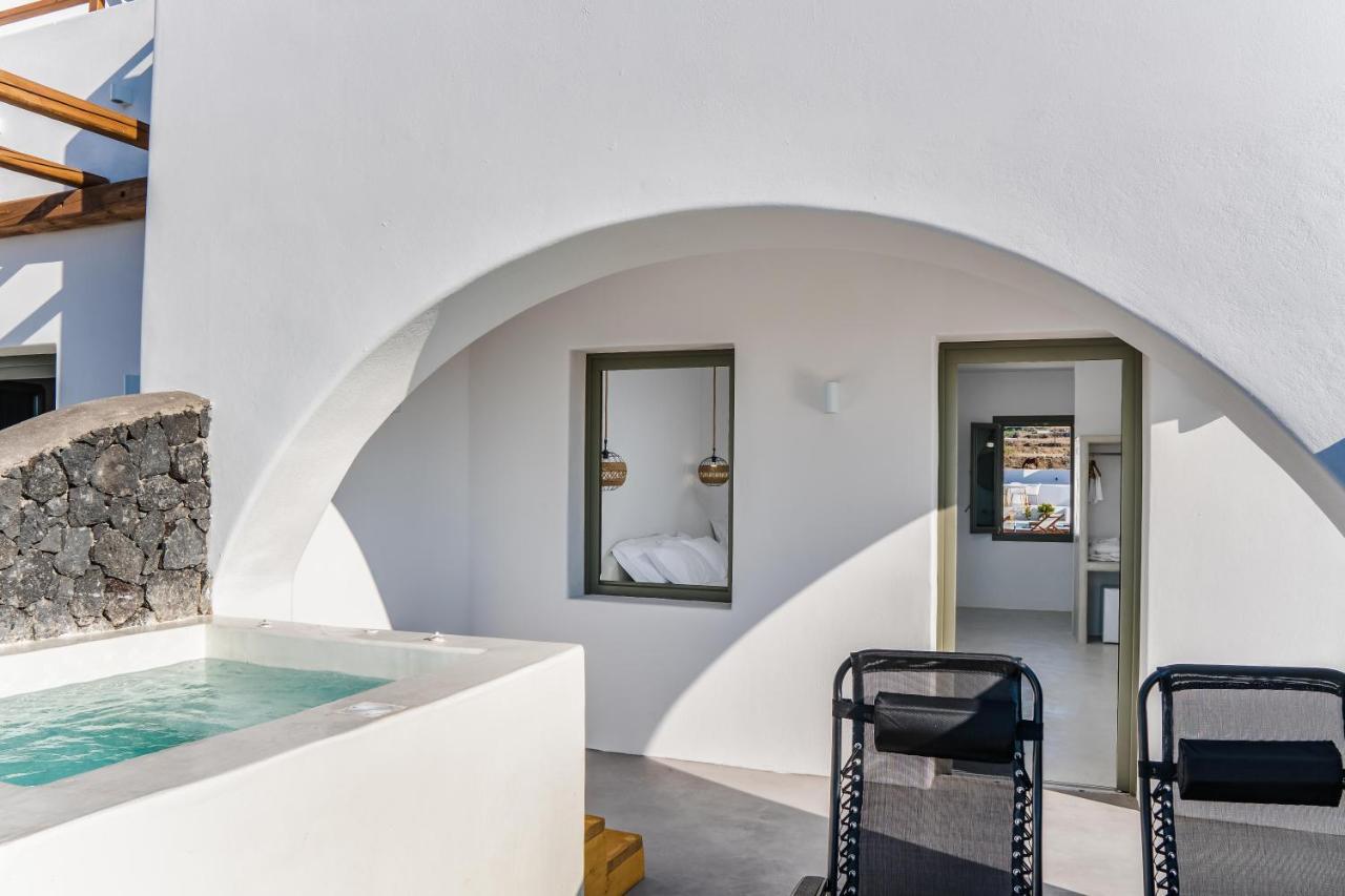 Amethyst Luxury Suites Oia Екстер'єр фото